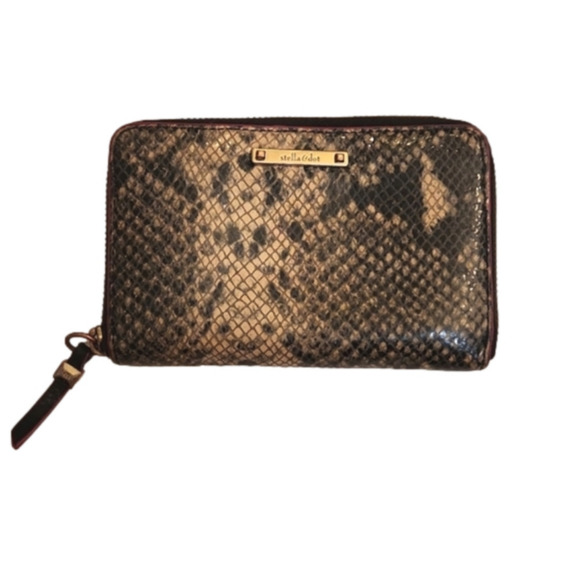 𝅺Womens stella&dot snakeskin zip around wallet. - Picture 1 of 14